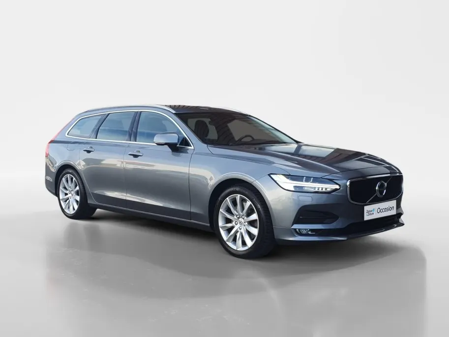 Volvo V90 2.0 T4 Momentum | Stoel en stuurverwarming | Elektrisch bedienbare voorstoelen | Camera | Lederen bekleding | Navigatie | Parkeersensoren voor en achter | Elektrische achterklep |