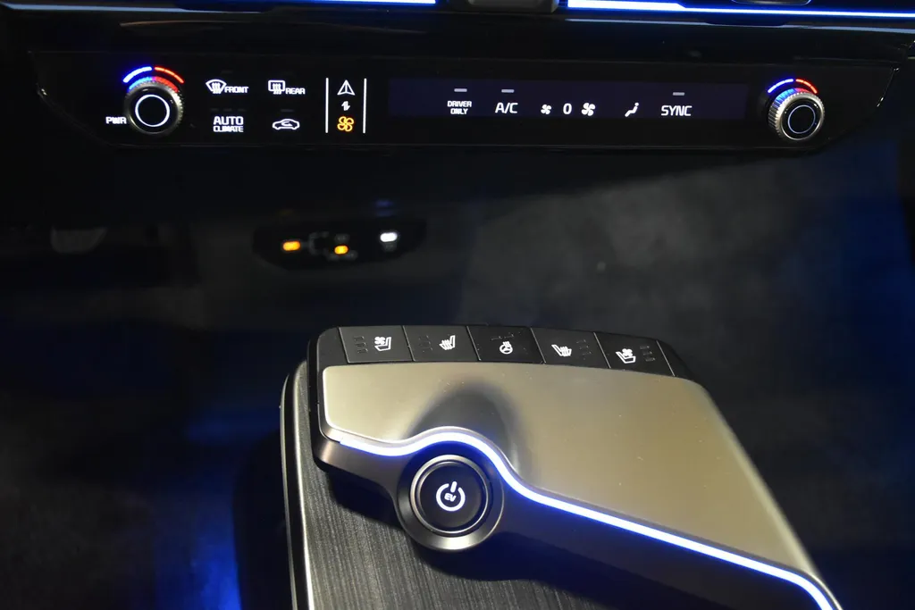 Kia EV6 84kWh 229pk RWD Plus NIEUW - SNEL LEVERBAAR