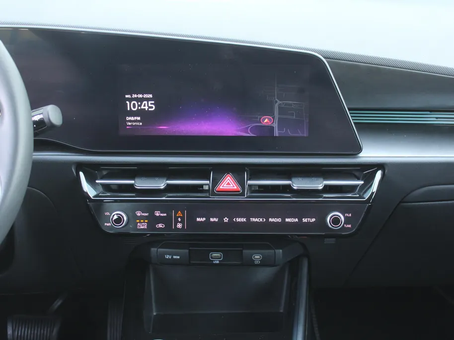 Kia Niro 1.6 GDi Hybrid DynamicLine | Camera | Clima | Cruise | Navi | 16" LM | Keyless | Apple Carplay/Android Auto | Weinig km! |