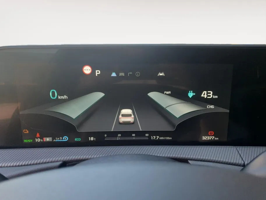 Kia EV6 GT-Line AWD 77.4 kWh | Schuifdak | Rondom Camera | Stoel verwarming en ventilatie | Elektrisch bedienbare voorstoelen | Meridian audio