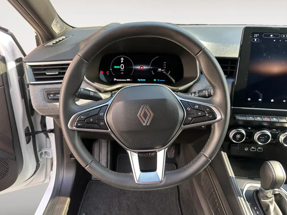 Renault Clio 1.6 E-Tech Full Hybrid 145 techno | Automaat | Navigatie | Apple Carplay & Android Auto | LMV | Cruise & Climate Control | Camera | Parkeersensoren | 12 Maanden BOVAG Garantie