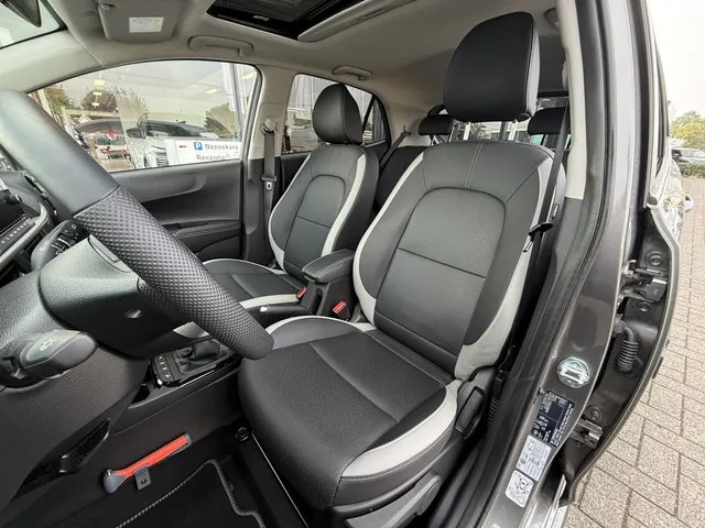 Kia Picanto 1.0 DPI GT-Line VOL OPTIE! | Schuif-kantel dak | Trekhaak VERKOCHT
