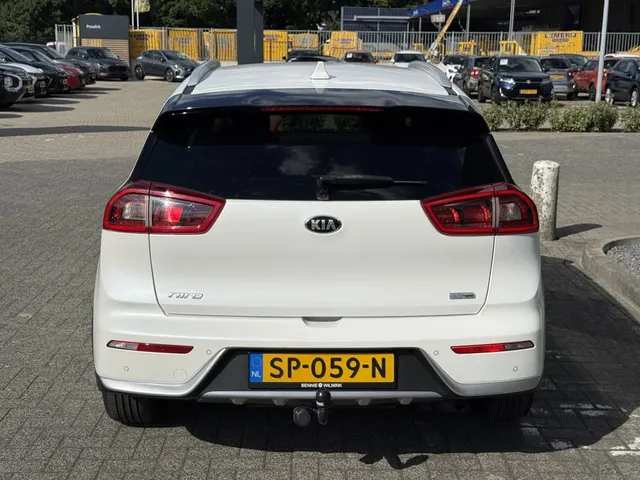 Kia Niro 1.6 GDi H. Execut.Line | Open dak | Trekhaak