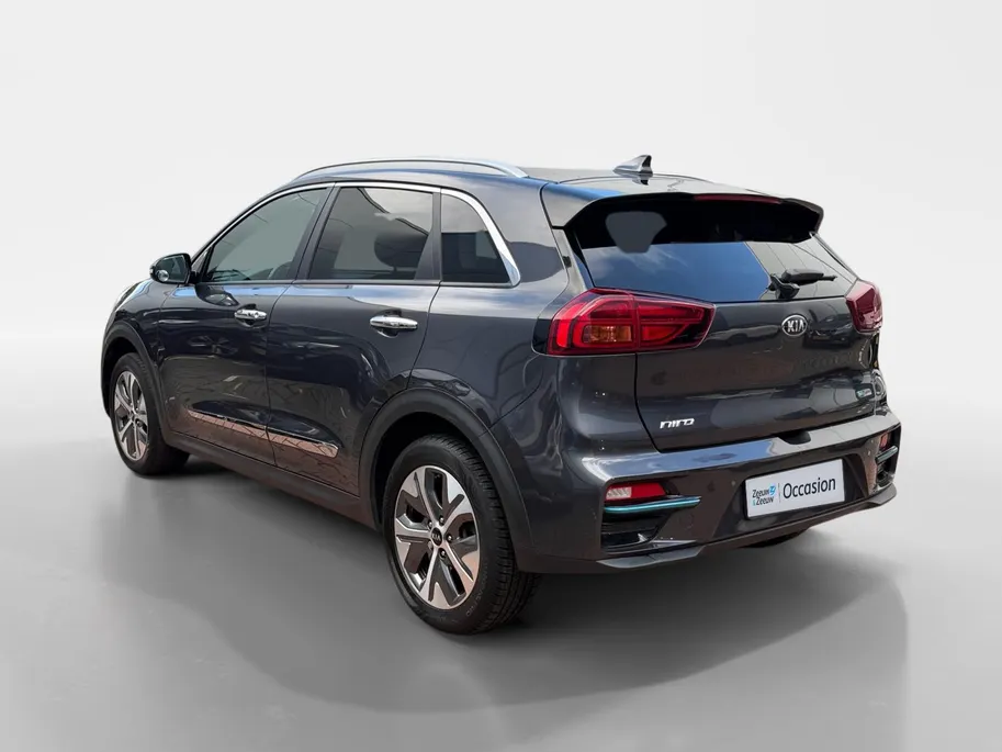 Kia e-Niro DynamicLine 64 kWh | Zeer nette auto | SoH 100% | Navigatie | Apple CarPlay & Android Auto | Achteruitrijcamera |