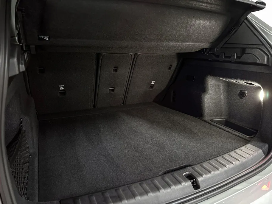 BMW iX1 xDrive30