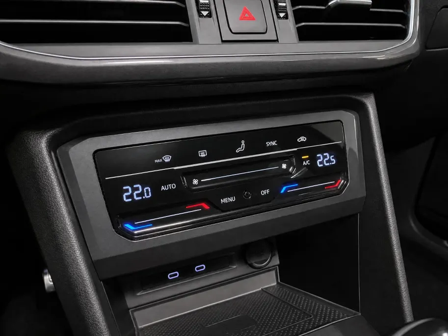 SEAT Tarraco 1.4 TSI 245pk DSG e-Hybrid PHEV FR Business · Panoramadak · 360 Camera · Apple/Android Car Play · Elek. Voorstoel · 20'' Inch ·