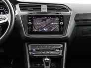 Volkswagen Tiguan 1.4 TSI 245pk eHybrid Elegance · Panoramadak · Camera · P-Sensoren · Dodehoek Detectie · 19'' Inch ·