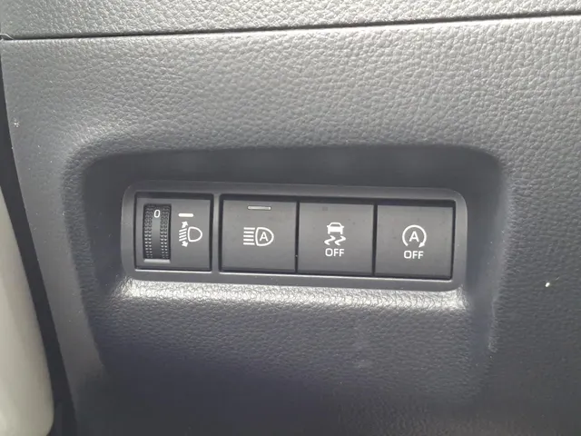 Toyota Aygo X 1.0 VVT-i MT Play NL-auto | CAMERA | CRUISE | rijklaarprijs !!