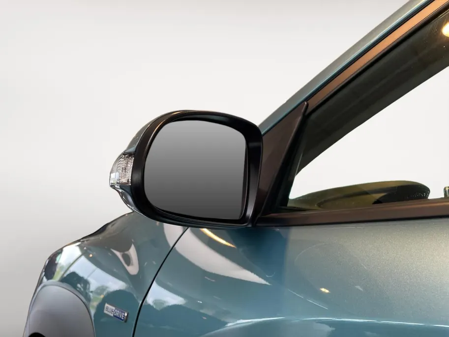 Hyundai Kona EV Fashion 64 kWh | Warmtepomp | Navigatie | Apple Carplay & Android Auto | 100% SOH | Adaptive cruise control | Climate control | Head-up display | Parkeersensoren achter |