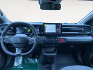 Renault Twingo urban range techno 27.5 kWh * NU IN DE SHOWROOM * Gratis 5 jaar garantie tot 100.000km | financier vanaf 2,9% rente |(Zeeuw & Zeeuw Private Lease Actie v.a. € 379,-)