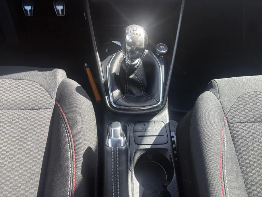 Ford Fiesta 1.0 EcoBoost ST-Line | Navi | Climate control | Lichtsensor