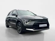 Kia Niro 1.6 GDi Hybrid DynamicPlusLine | Head up display | Elektrische achterklep | Stoel-en stuurverwarming | Lederen bekleding | Schuif/kantel dak | Parkeersensoren v +a