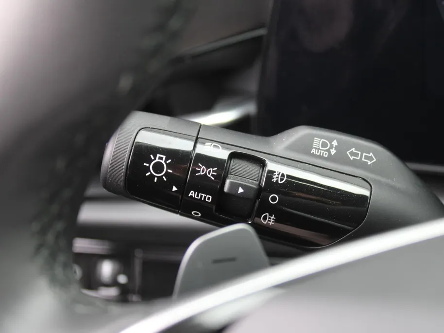 Kia Niro 1.6 GDi Hybrid DynamicLine | Navi | Airco | Cruise | Camera | Keyless |