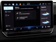 Volkswagen Tiguan 1.5 eHybrid 204pk DSG R-Line Edition · Panoramadak · 360 Camera · Inklap. Trekhaak · Matrix LED · Stuur- & Stoelverwarming + Massage · Achterbank verwarmd · Garantie t/m 09-10-2030 of 100.000km
