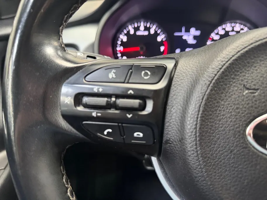 Kia Rio 1.0 TGDI DynamicLine Dealer onderhouden | Navigatie | Achteruitrijcamera | Trekhaak | Airco |