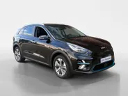 Kia e-Niro DynamicPlusLine 64 kWh | Navigatie | Panoramadak | Apple Carplay/Android Auto | Adaptieve Cruise Control | Stoel/Stuurverwarming | Lichtmetalen Velgen |