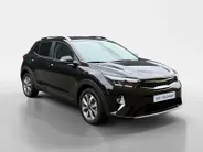 Kia Stonic 1.0 T-GDi MHEV DynamicPlusLine Automaat |  Navi | Apple Carplay/Android Auto | Metallic lak | Stoel & stuurverwarming | Fabrieksgarantie t/m 11-8-2032 + 3x 1 jaar* | NAP
