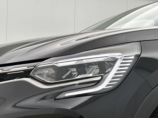Renault Captur E-Tech full hybrid 145PK Techno | CAMERA | NAVI GROOT | STOELVERWARMING | KEYLESS