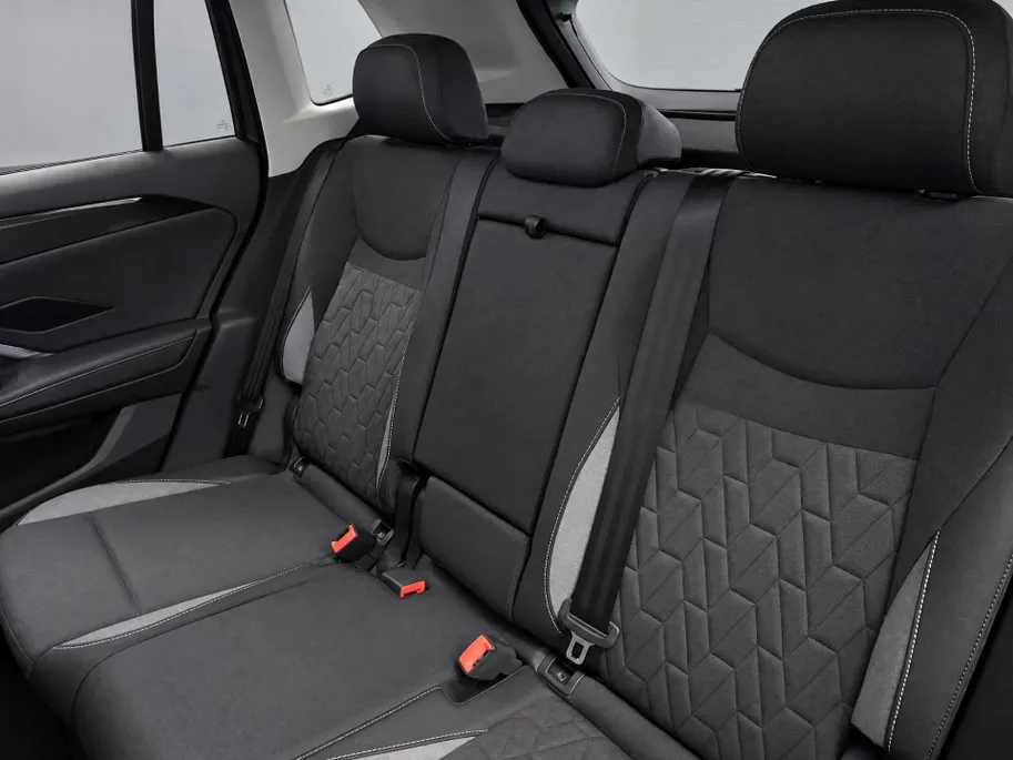 Volkswagen Tiguan 1.5 eTSI 130pk DSG Life Edition · 360 Camera · Inklap. Trekhaak · Dodehoeksensor · Apple/Android Car Play · Parkeerassistent ·