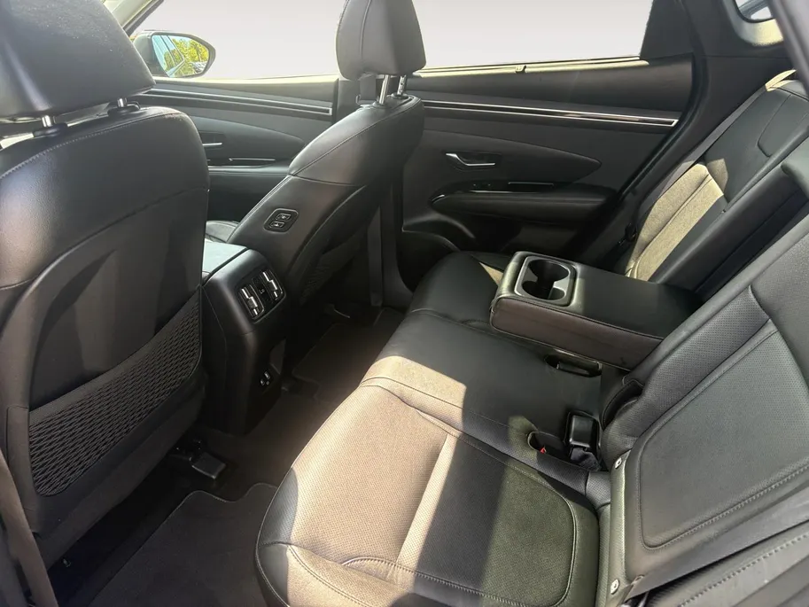 Hyundai Tucson 1.6 T-GDI PHEV Premium Sky 4WD | Schuif- kanteldak | Stoelverwarming | Stoelverkoeling | Leder