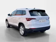 Škoda Karoq 1.5 TSI ACT Business Edition | Lichtmetalen velgen| Parkeer sensoren| Automaat| Camera| Cruise Control| Zeer ruime auto in super nette staat
