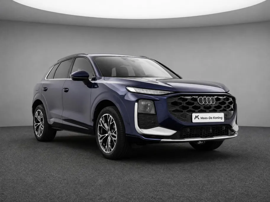 Audi Q3 e-hybrid S edition 272 PK · Techniekpakket plus · Privacy glas · S line interieur met sportst.
