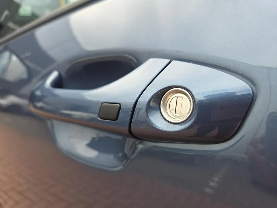 Kia Stonic 1.0 T-GDi MHEV DynamicPlusLine 1e Eigenaar | Zeer nette auto | Dealer onderhouden | Navi | Camera | Cruise & Climate control | Apple CarPlay & Android Auto | Fabrieksgarantie t/m 11-12-2030 +3x 1 jaar* | NAP