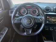 Suzuki Swift 1.2 Style Smart Hybrid | NL Auto | Volledige Historie | Achteruitrijcamera | Stoelverwarming | Dodehoek Detectie | Navigatiesysteem |