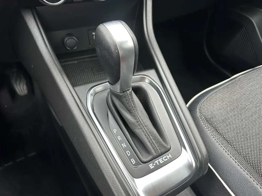 Renault Captur 1.6 E-Tech Hybrid 145 Techno | Automaat | Camera | Parkeersensoren | Cruise- & Climate Control | Apple Carplay & Android Auto | 12 Maanden BOVAG Garantie