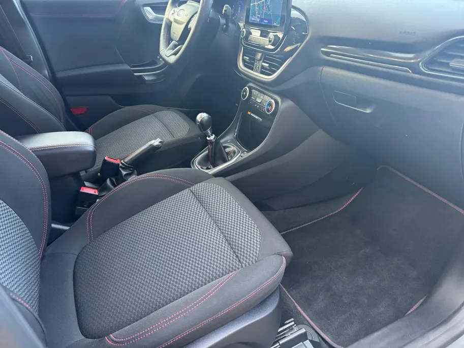 Ford Puma 1.0 EcoBoost Hybrid ST-Line | Winterpack | Navigatie | Apple Carplay | Android Auto | Airco |