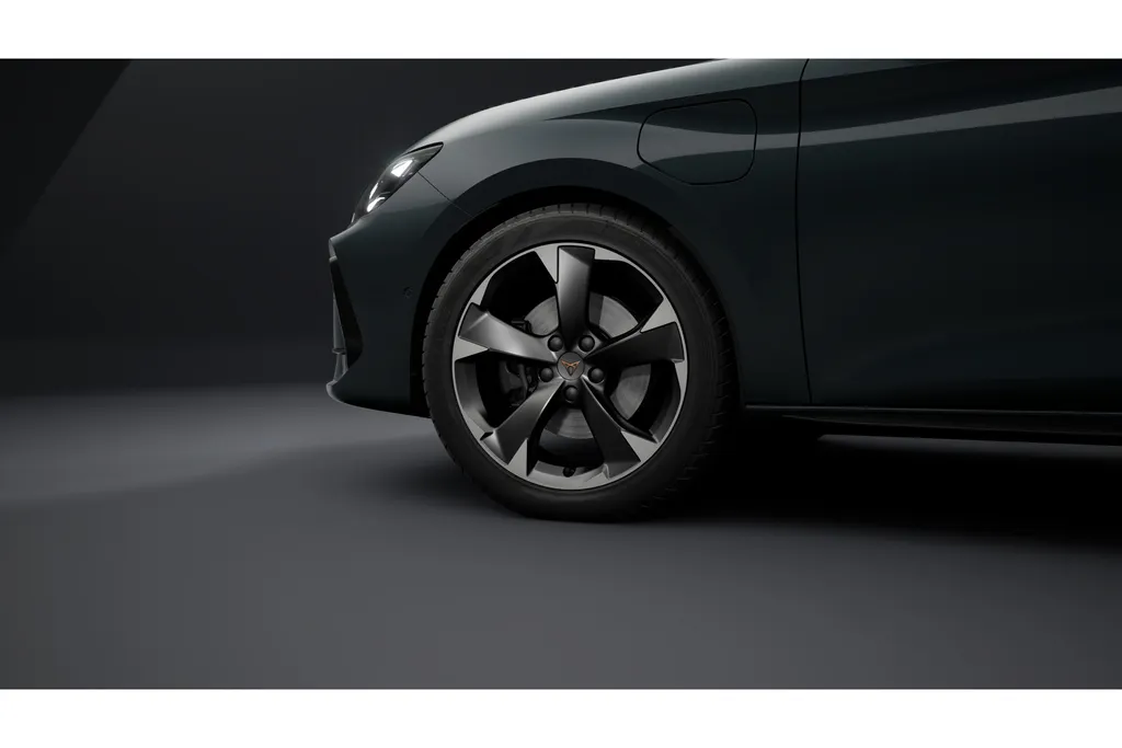 CUPRA Leon Business | Achteruitrijcamera | Digitaal instrumentenpaneel (Virtual Cockpit) | Draadloze Apple CarPlay™, Android Auto™