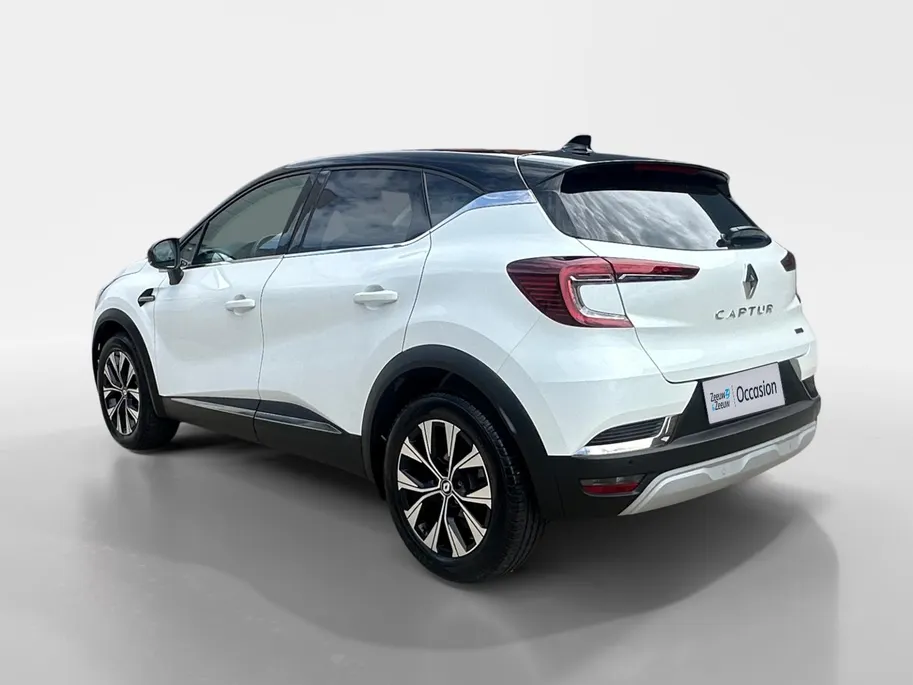 Renault Captur 1.6 E-Tech Hybrid 145 Intens | Automaat | Apple Carplay & Android Auto | Camera | Parkeersensoren | LMV | Cruise & Climate Control | 12 Maanden BOVAG Garantie