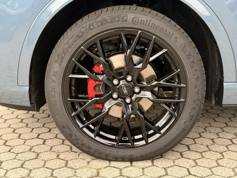 Ford Kuga 2.5 PHEV BlueCruise Edition UIT VOORRAAD I PANORAMADAK | 20'' FORD PERF VELGEN | AUTONOOM RIJDEN | WEG KLAPBARE TREKHAAK | WINTER PACK | B&O SOUNDSYSTEM I