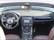 Mazda MX-5 Roadster Coupé 1.8 Hanabi | Stoelverwarming | Leer | Navi | 17" LM | Cruise | Clima | Hardtop | Nieuwstaat | Ned. auto |