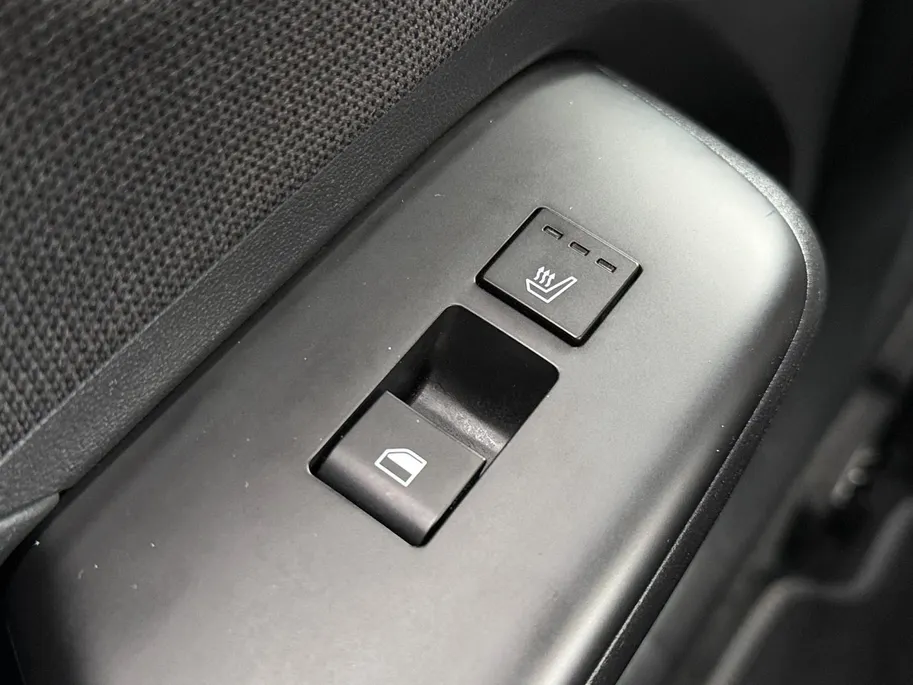Hyundai Kona 1.6 GDI HEV Premium | Navigatie | Apple Carplay/ Android auto | 360camera | Stoelverwarming/ verkoeling | BOSE-audio |