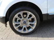 Ford EcoSport 1.0 EcoBoost Titanium Winter-, Parking-, Design Pack, NAV, Camera