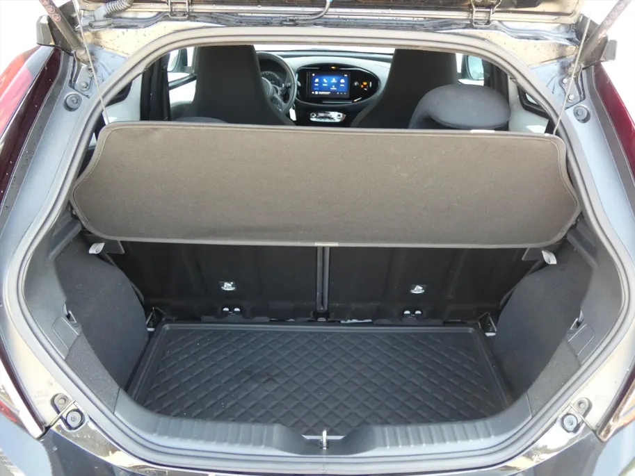 Toyota Aygo X 1.0 VVT-i MT 72pk Envy lCarplay lCruise lClima