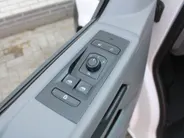Volkswagen Transporter 2.0 TDI L2H1 28 Comfortline | 3-zits | Airco | Cruise | PDC | Apple Carplay | Android Auto | Volledig betimmerd |