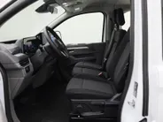Volkswagen e-Transporter Bedrijfswagens Kombi Life 64kWh 218pk L2 9 persoons 716161