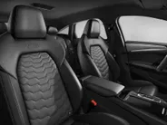 Audi A6 e-tron S edition 83 kWh 286 PK · Sportstoelen leder zwart · Stoelventilatie · Trekhaak elek. wegklapbaar