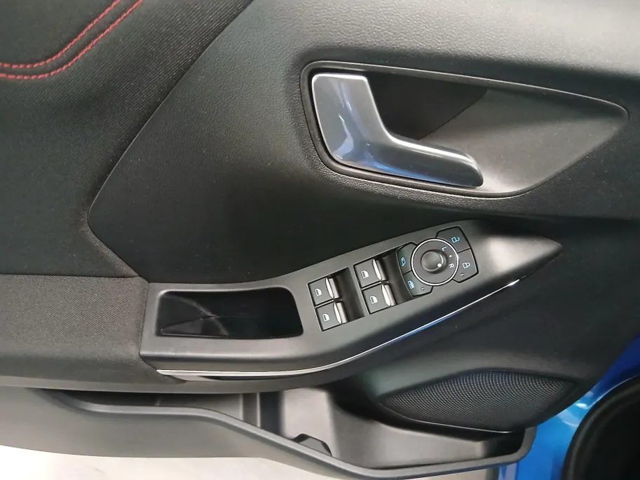 Ford Puma 1.0 EcoBoost Hybrid ST-Line 125PK Mild Hybrid MHEV | Handgeschakeld | Complete Uitvoering | Winter Pack |