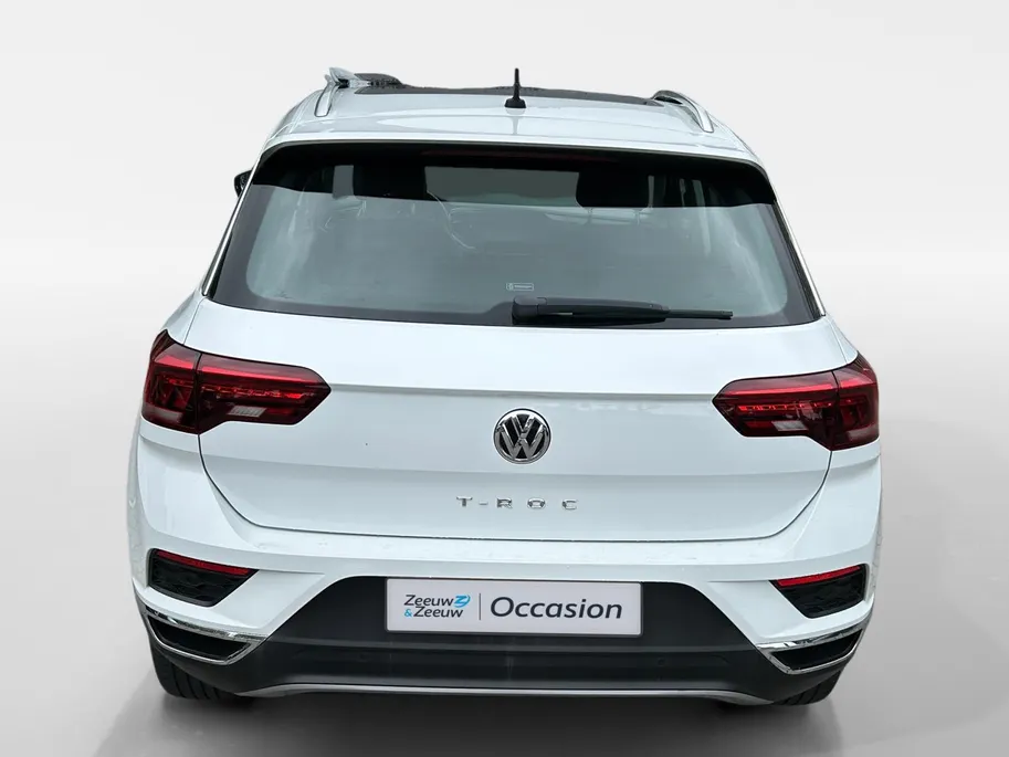 Volkswagen T-Roc 1.5 TSI ZEER COMPLEET, O.A. LEDER, OPEN PANORAMADAK, A-CAMARA ETC! NU PREMIUMPAKKER GRATIS INCL. 12 MAANDEN GARANTIE!!
