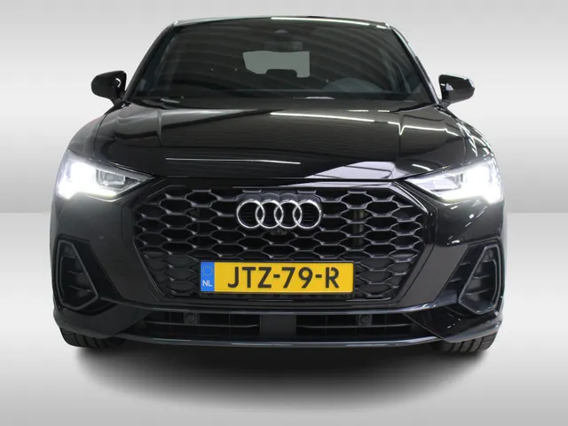 Audi Q3 Sportback 45 TFSI 245PK S-Line S-Tronic Navigatie | 360 camera | Gunner Velgen | Stoelverwarming