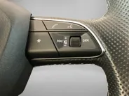Audi Q3 45 TFSIe S edition · Panoramadak · 360°Camera + Parkeersensoren · Apple/Android Car Play · SONOS · Stoelverwarming · Drive select