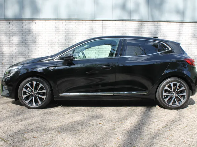 Renault Clio 1.6 E-Tech Full Hybrid 145 techno | Navigatie | Dode hoek melding | Cruise | Climat Control