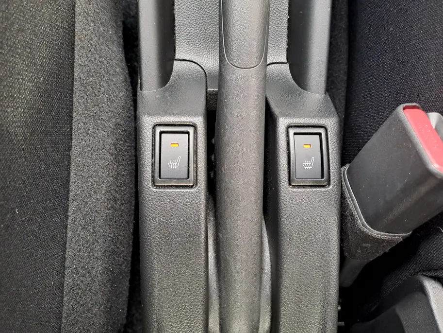 Suzuki Swift 1.2 Select AUTOMAAT | Airco | Stoelverwarming | DAB | Camera | Bluetooth | Apple Carplay / Android Auto