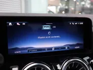 Mercedes-Benz GLA 180 AMG Line l Keyless l Achteruitrij camera l Stoelverwarming