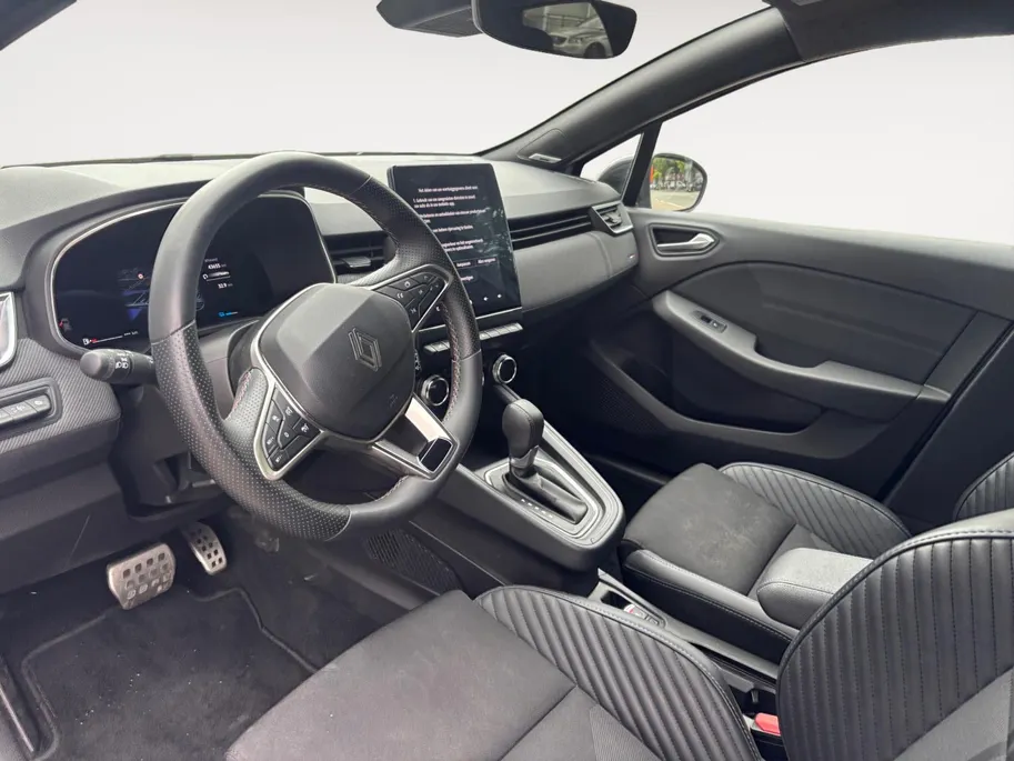 Renault Clio 1.6 E-Tech Full Hybrid 145 esprit Alpine Camera | Adaptive Cruise Control | Climate control |