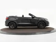Volkswagen T-Roc Cabrio 1.5 TSI 150pk DSG R-Line · Camera · Apple/Android Car Play · Stoel-& Stuurverwarming · P-Sensoren · 18'' Inch ·