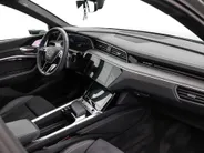 Audi Q8 Sportback e-tron 55 quattro S Edition 408pk / 115 kWh · SOH 93,2% · Panoramadak · Luchtvering · 360gr Camera ·  Head-Up display ·